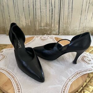 A pair of pointed toe pumps from Two Lips